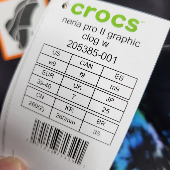 Crocs Womens tie dye Neria Pro II Graphic Slip On Clog Slip Resistant Work Shoes - Picture 3 of 7